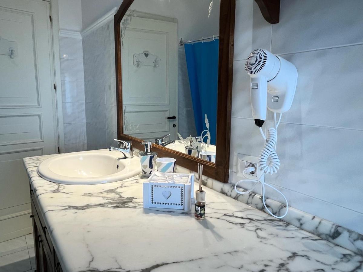 Le Sorgenti Guest House Ilbono Екстериор снимка