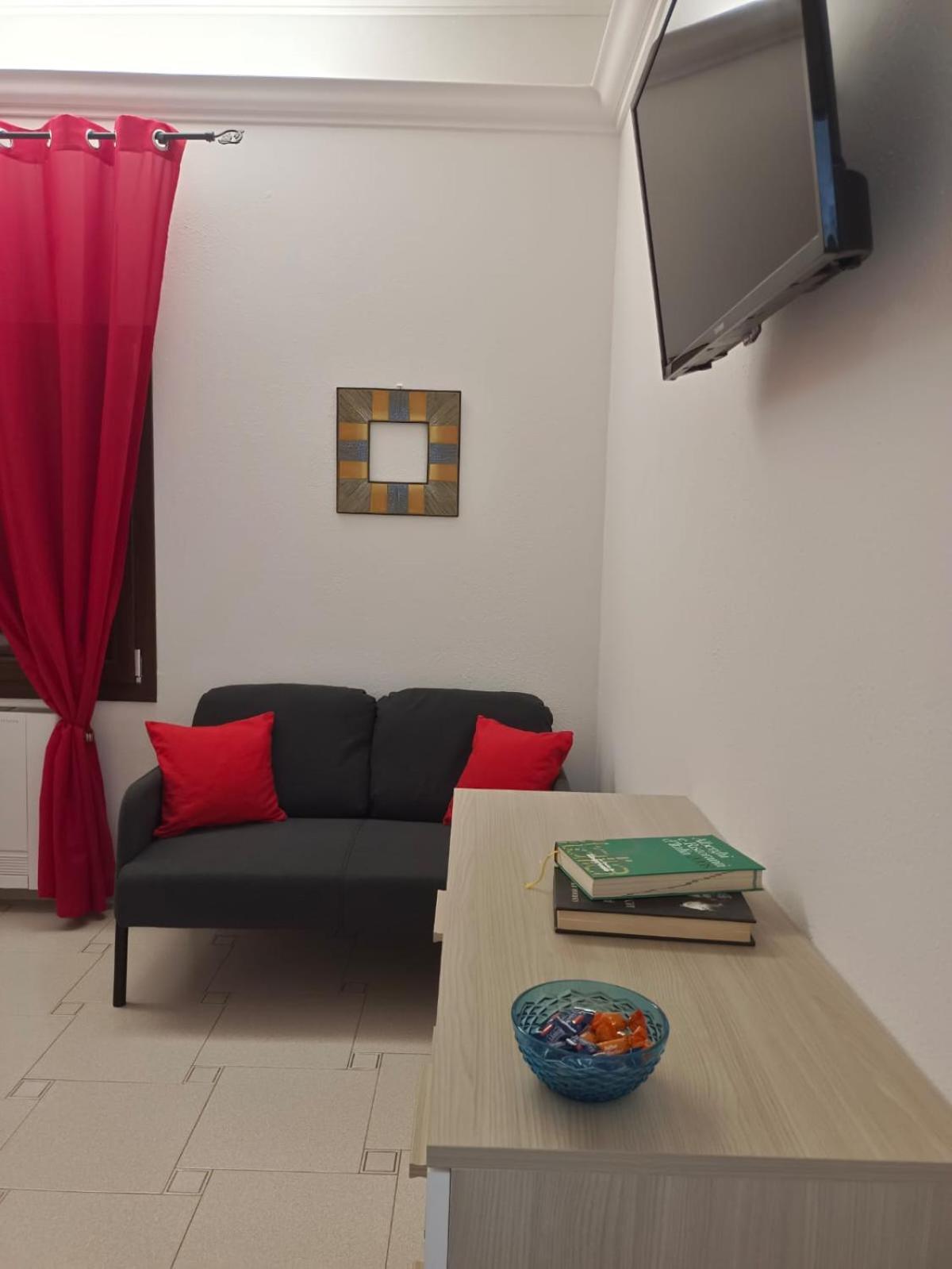 Le Sorgenti Guest House Ilbono Екстериор снимка